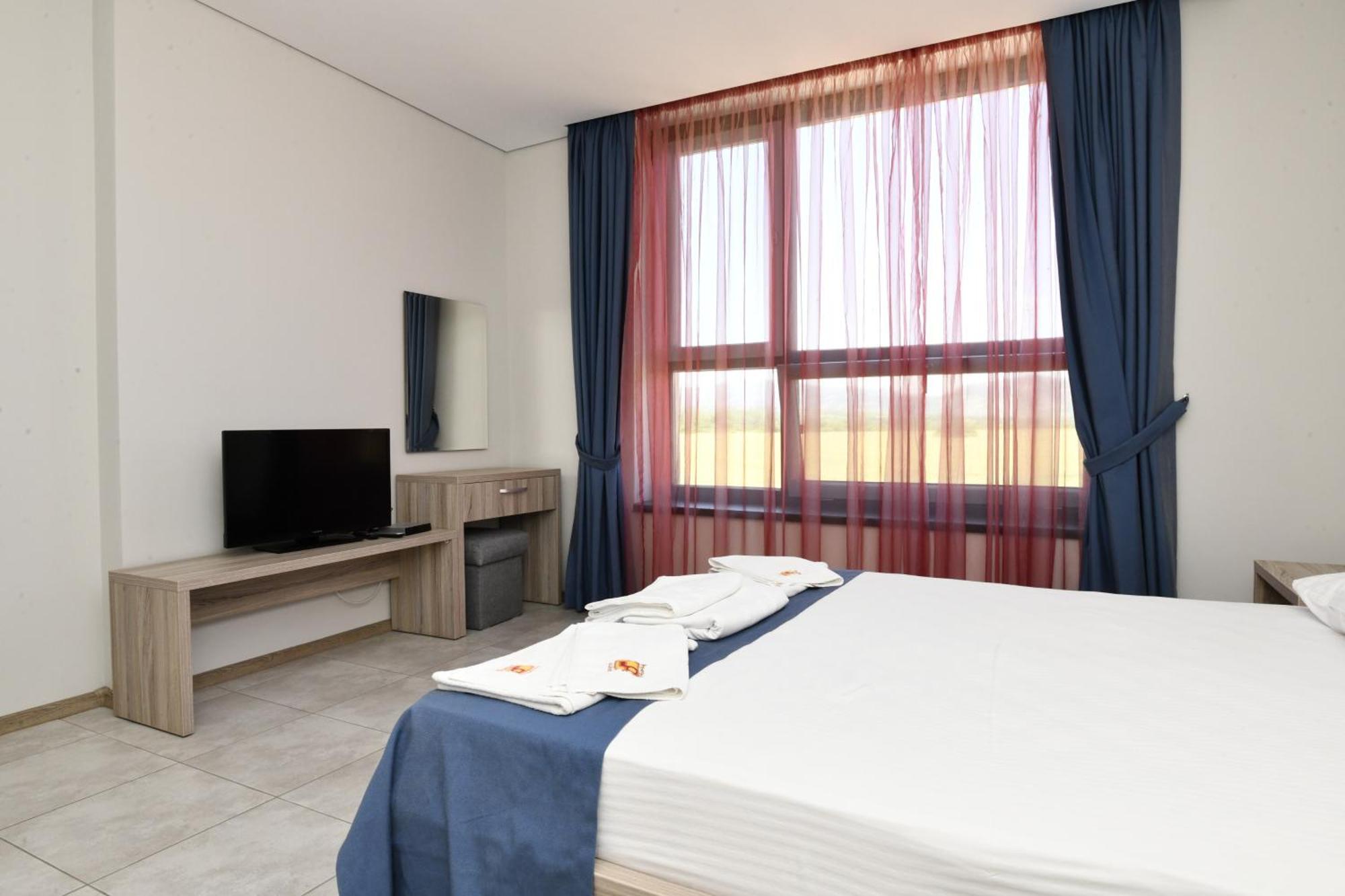 Complex Perpera Hotell Stambolovo Exteriör bild